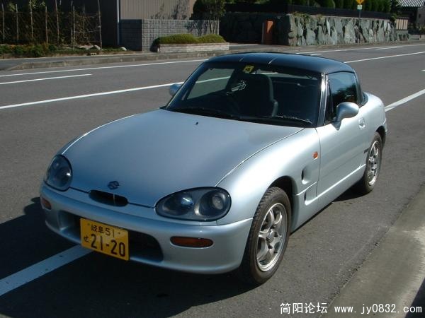 SUZUKI Cappucc.jpg