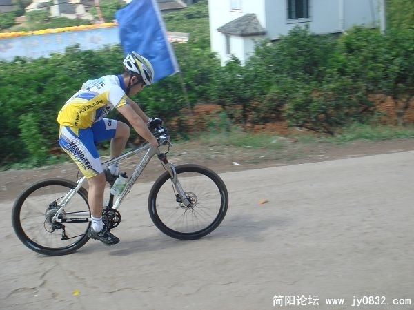 20090413_8cc41eb2349f1ab8666bE0aS99nn3ulU.jpg