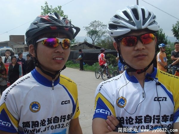 20090413_2a03e1be5f2ce12fbe13q9loNaZITRdv.jpg