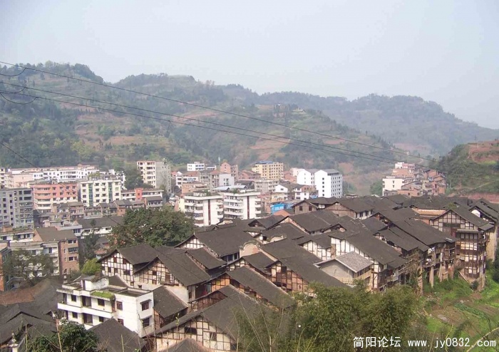 拟开发的福宝古镇：清代建筑欲与现代风格竞风流.jpg