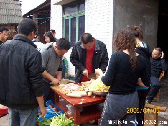 100_1602_副本.JPG