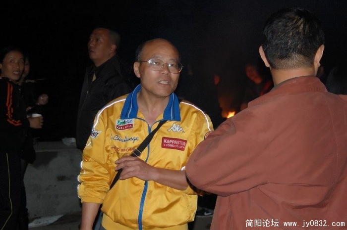 如风:不张你的,反正我混了,你没混成.各人阴到起呕切吧!