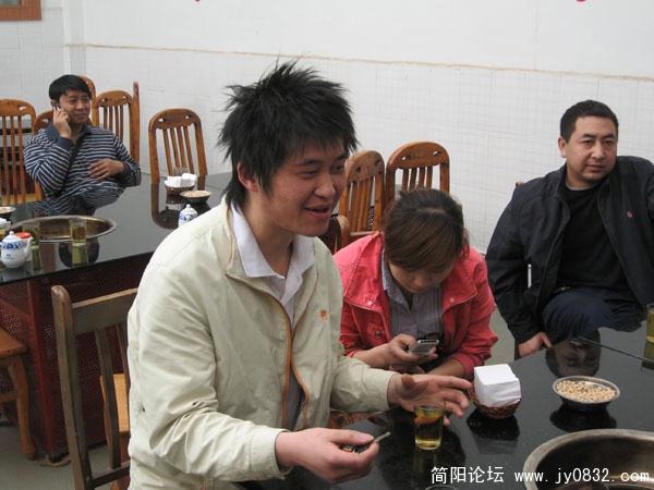 01.jpg