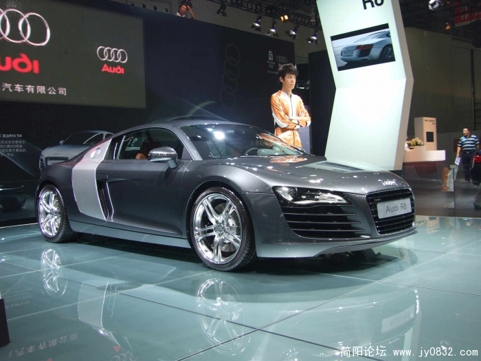 r8.jpg