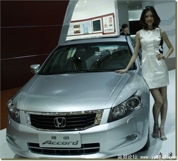 135_45f77c27fece965bd1128bfa31fb8295.jpg
