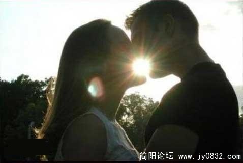 1239199322572kry6uk0tmn_medium.jpg