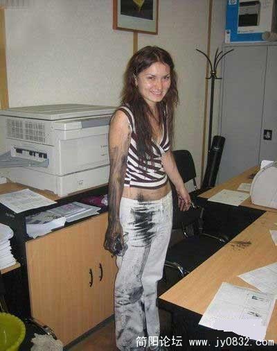 1239199322572tn5alvoyyw_medium.jpg