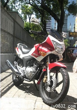 本田-战鹰 CBF150