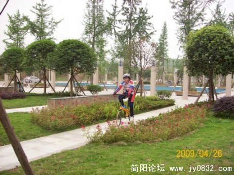 100_1751.JPG