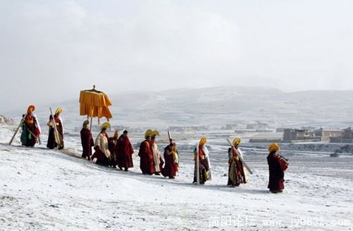 1511288_08lts_rw25.jpg