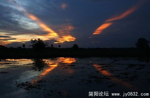 1511288_08lts_rw22.jpg