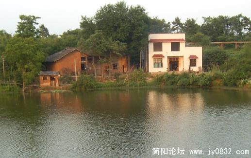 我们那唯一的土房子