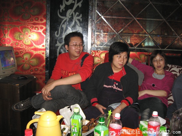 02.jpg
