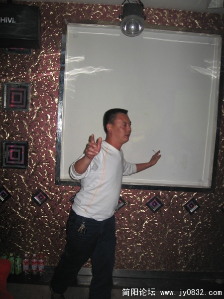 09.jpg