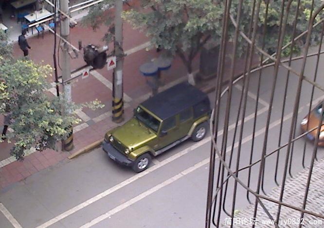 JEEP.jpg