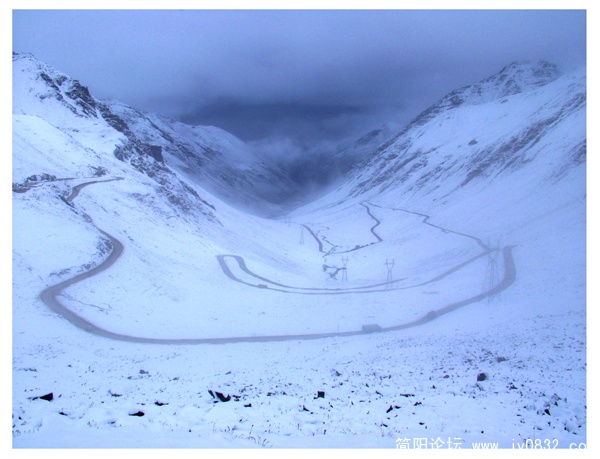 雪中巴郎山副本.jpg