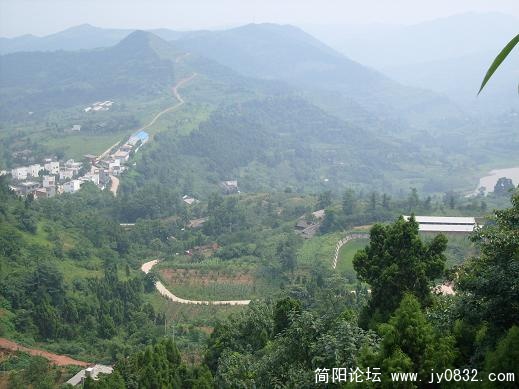 半山山脚