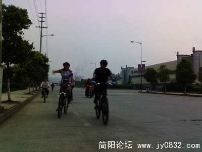 20090506814.jpg