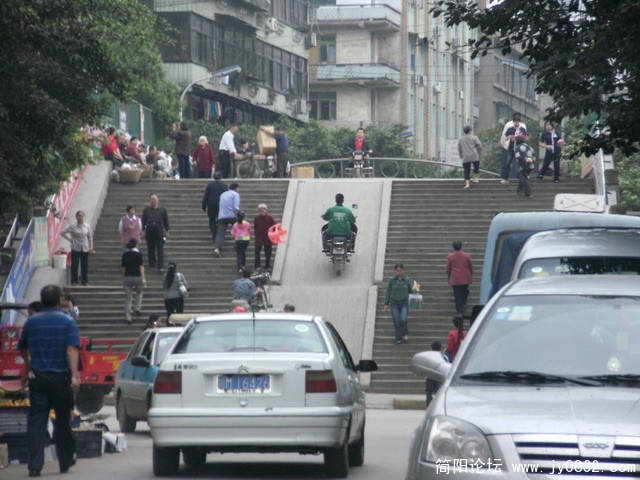 冲利民桥.JPG