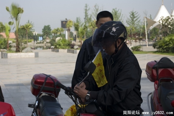 20090503_76938285b39c10f3b6c2Df0vFOnDasBn.jpg