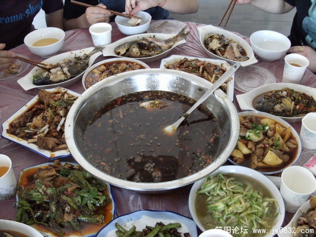 开饭..........