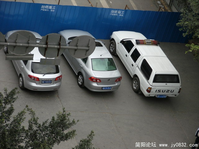 2009.5.13今日建设路 004.JPG