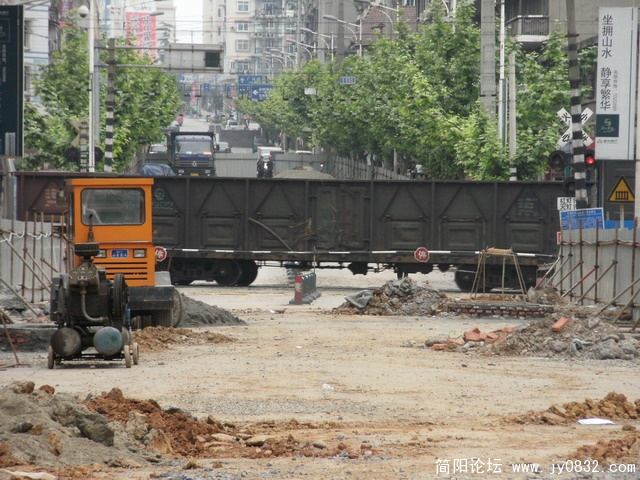 2009.5.13今日建设路 009.JPG