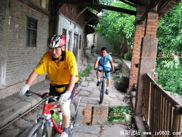 20090524_9907e77ef47a0dc72f33ncrdNhscn9Qn.jpg