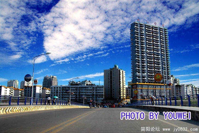 DSC_5597-700.jpg
