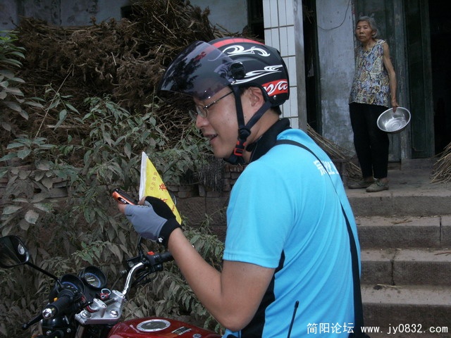 停车接电话，安全第一