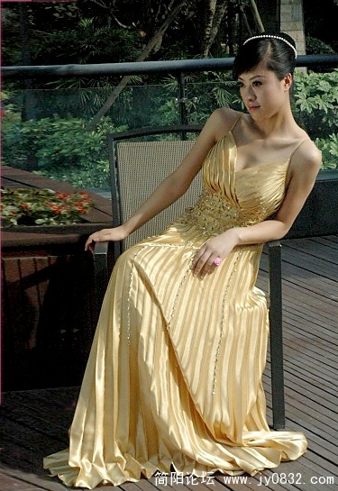 photo by qal-0.jpg
