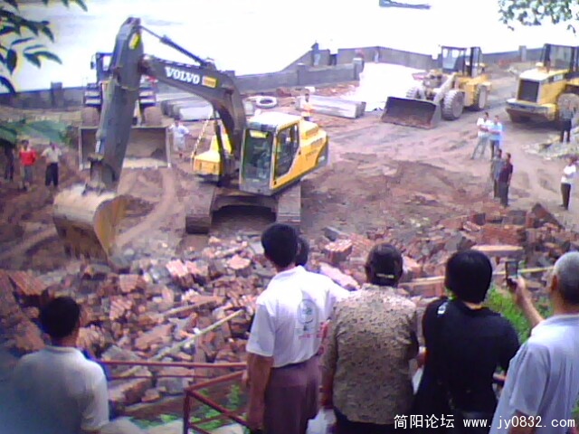 IMG1224A.jpg