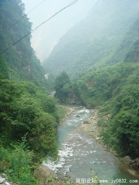 崎岖的峡谷