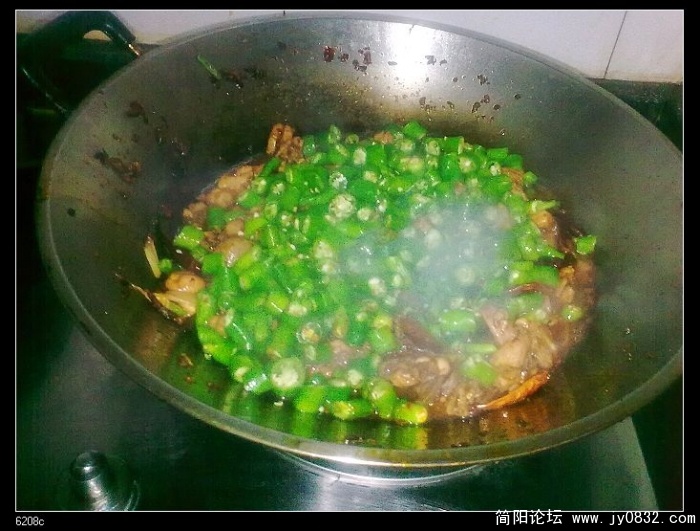倒入青椒.jpg