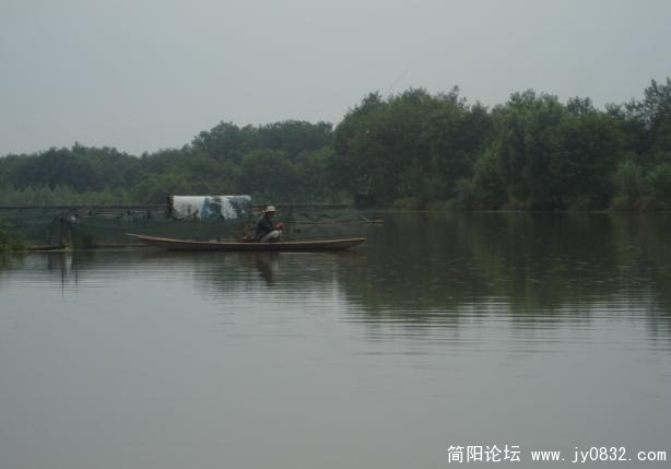 下雨了.jpg