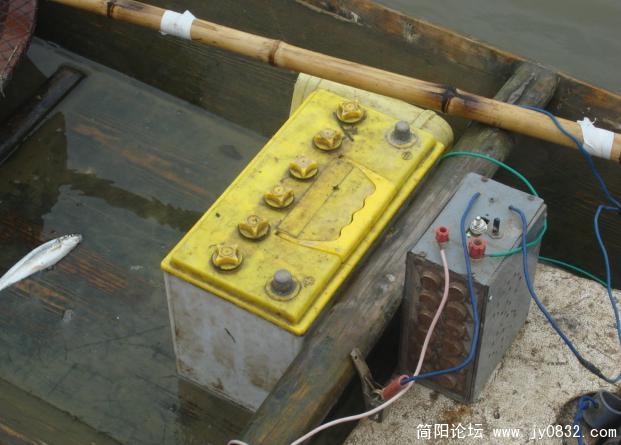 电鱼工具，这个是比较落伍的东西了。.jpg