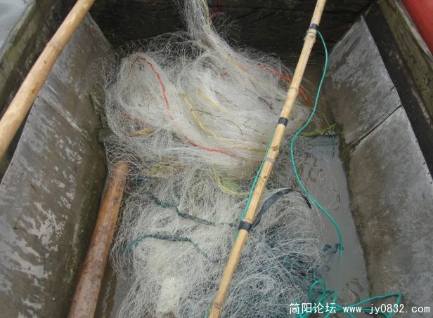 电网，专门捕捞深水鱼的。.jpg