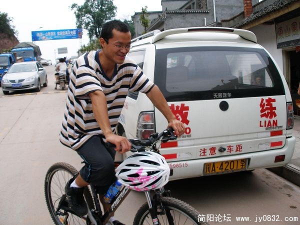 玩来山地又玩攀爬!这回有从超旧业,再玩玩山地.