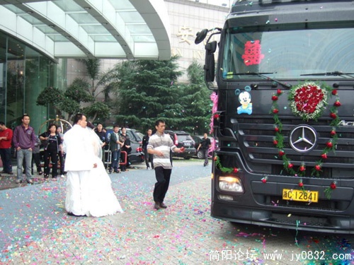xin_3221105041401750277537.jpg