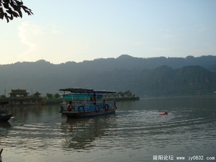 BigBull_DSC09877.JPG