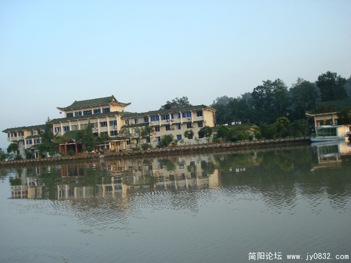 BigBull_DSC09891.JPG