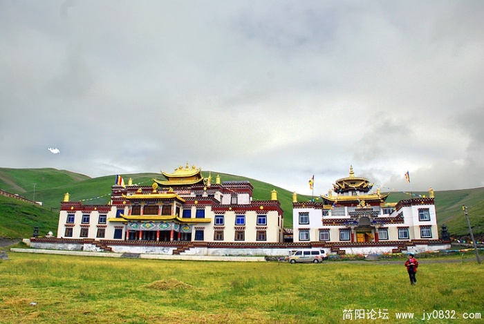 色须寺大经堂