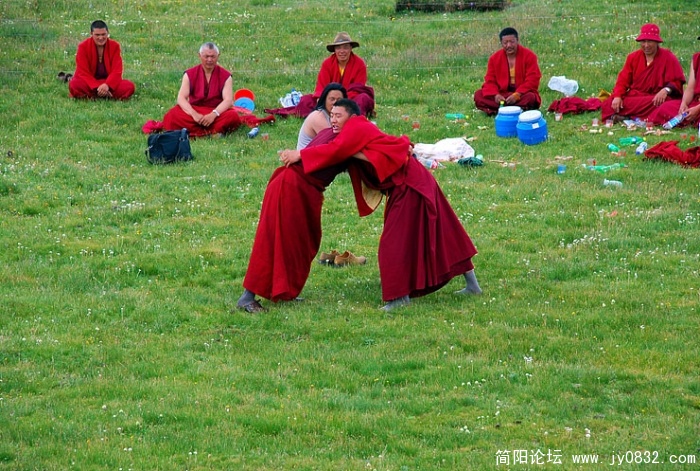 摔跤