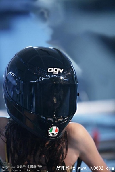 43804837200902082142271353994253213_003_640_P9HldpqMiCpW.jpg