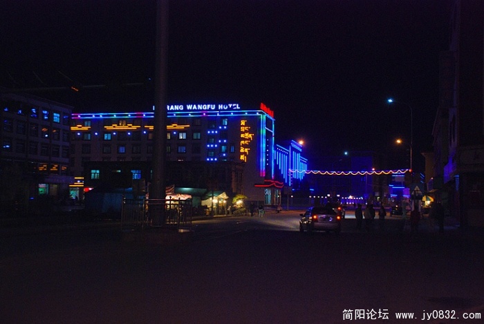 “小西藏”夏河县拉卜楞镇，就是县政府驻地。（下篇甘南及若尔盖、汶川篇再见！）