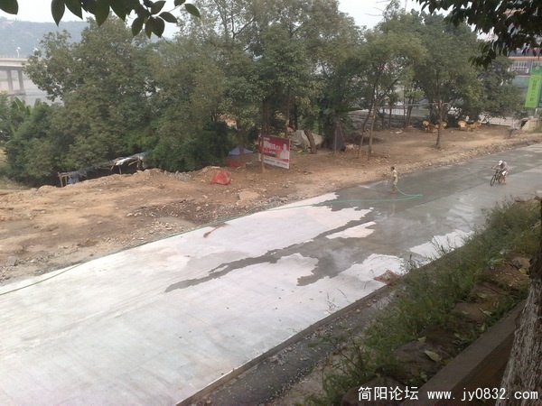 20090909066_调整大小.jpg