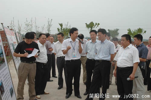 介绍.JPG
