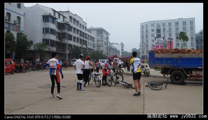 陆续跟上来了!