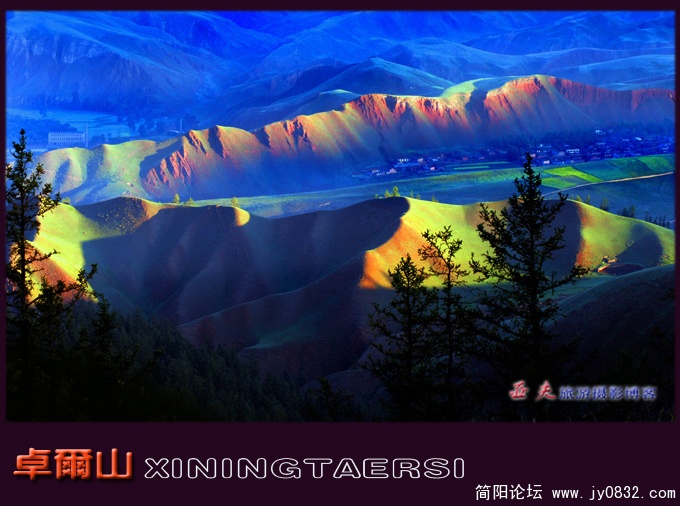 卓尔山晚霞——11副本.jpg