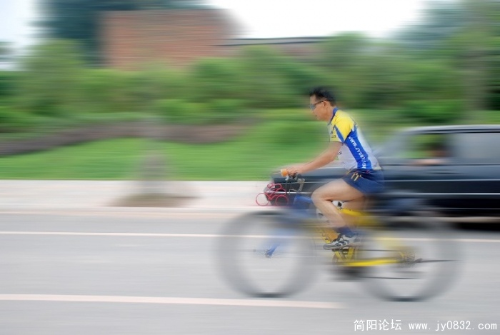 风驰电掣.jpg